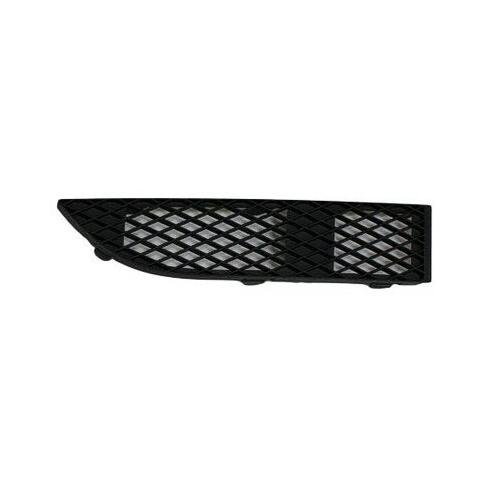 Front Right Bumper Grille Insert For 760 Models from 03/05