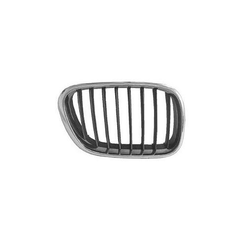Front Right Grille Chrome and Black