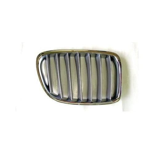 Front Right Grille Chrome and Silver