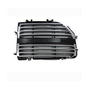 Front Right Grille Chrome and Black