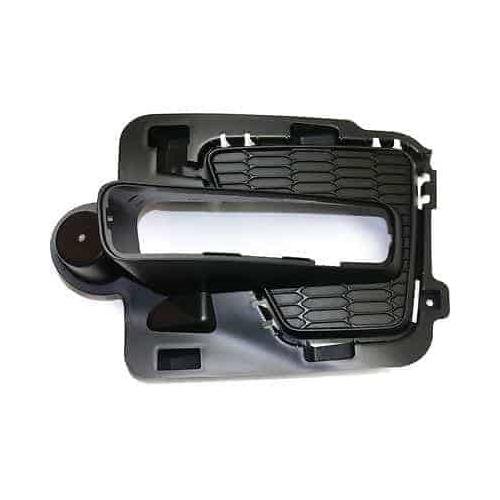 Driver Side Front Bumper Fog Light Bezel 2015-2017 Ford Expedition