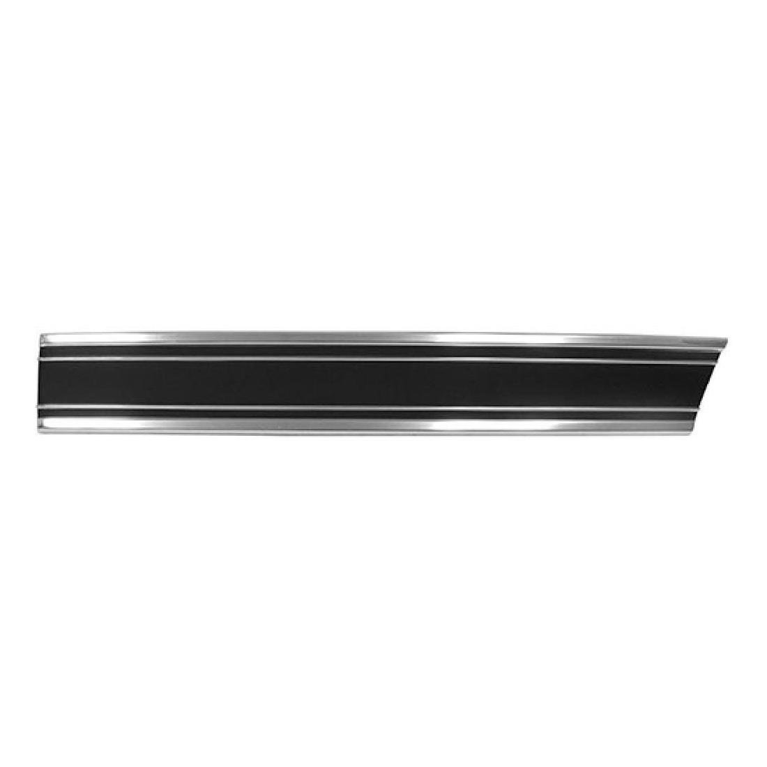 Rear Left Lower Front Bed Side Molding Black Shortbox
