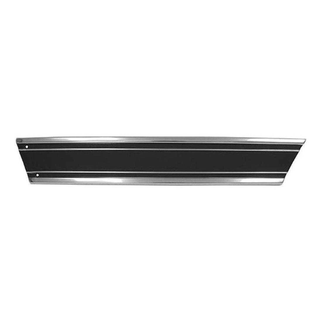 Rear Right Lower Bed Side Molding Black Shortbox