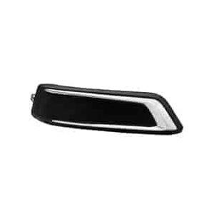 Front Right Bumper Fog Hole Cover for use without Daytime Running Lights Black with Chrome Molding