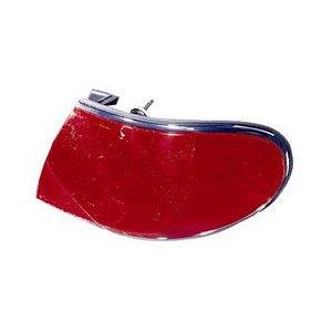 Rear Left Tail Lamp Lens and Housing on Quarter Panel