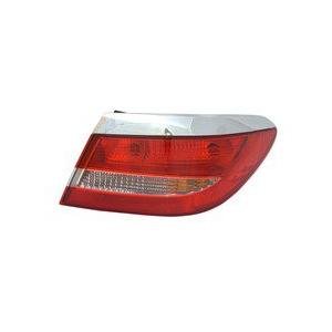 Rear Right Tail Lamp Outer Assembly On Body