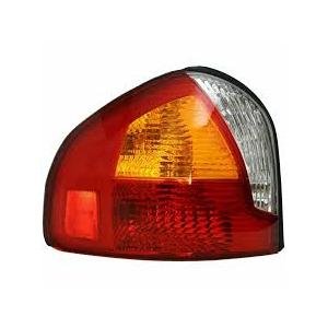 Driver Side Tail Lamp 2001-2004 Hyundai Santa Fe