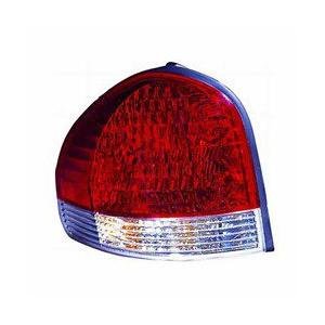 Driver Side Tail Lamp 2005-2006 Hyundai Santa Fe