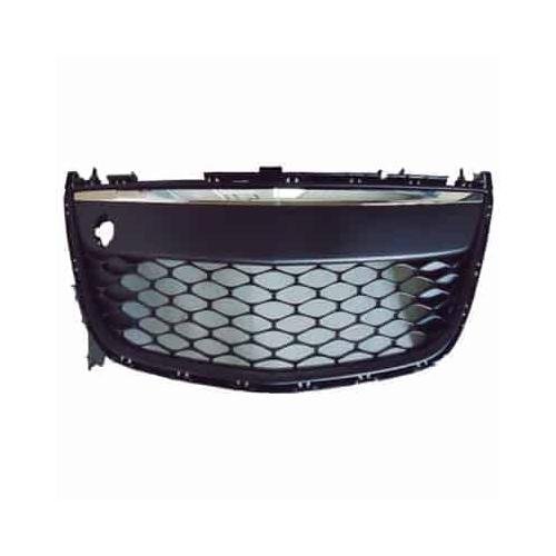 Front Bumper Cover Grille Chrome and Black without Fog Lights