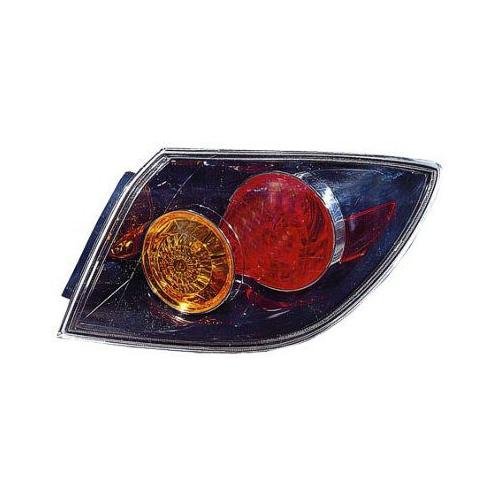 Rear Right Tail Lamp Lens and Housing Hatchback without LED