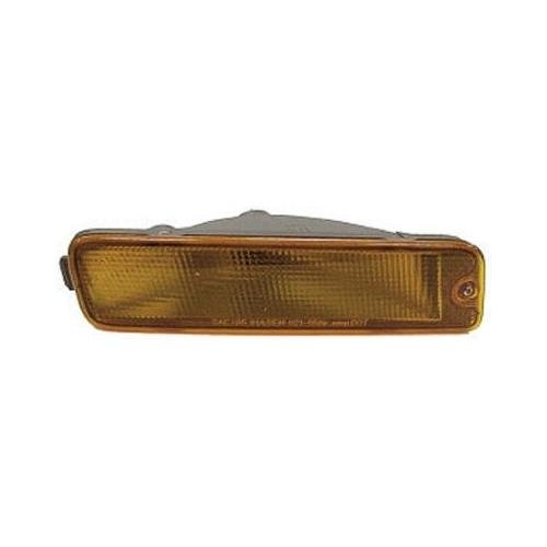 Front Left Signal Lamp in Bumper