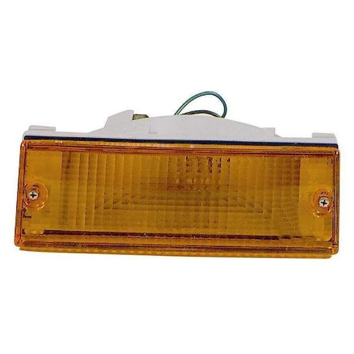 Front Right Signal Lamp in Bumper