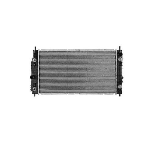 Front Radiator V6 with Engine Oil Cooler Holes