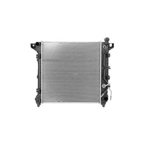 Front Radiator V6/V8 with Transmission Cooler
