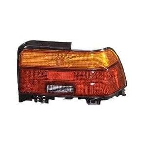 Passenger Side Tail Light Assembly 1993-1995 Toyota Corolla