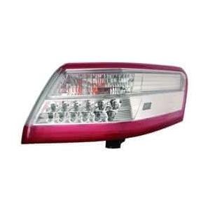Passenger Side Tail Light Assembly 2010-2011 Toyota Camry Hybrid