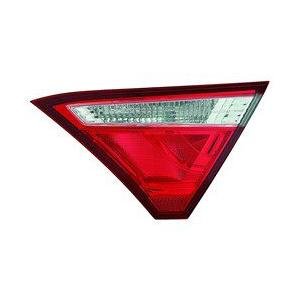 Passenger Side Inner Tail Light Assembly 2015-2017 Toyota Camry
