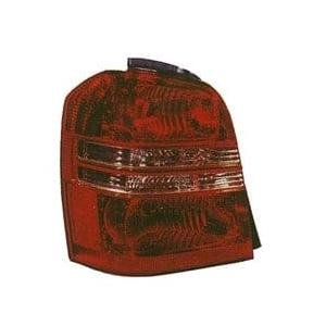 Passenger Side Outer Tail Light Lens 2001-2003 Toyota Highlander